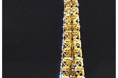Eiffelturm bei Nacht